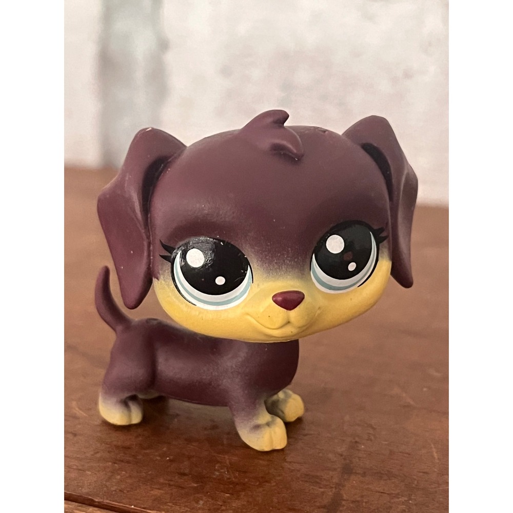 Hasbro Littlest Pet Shop Dachshund Puppy Dog #84 Dara Longville